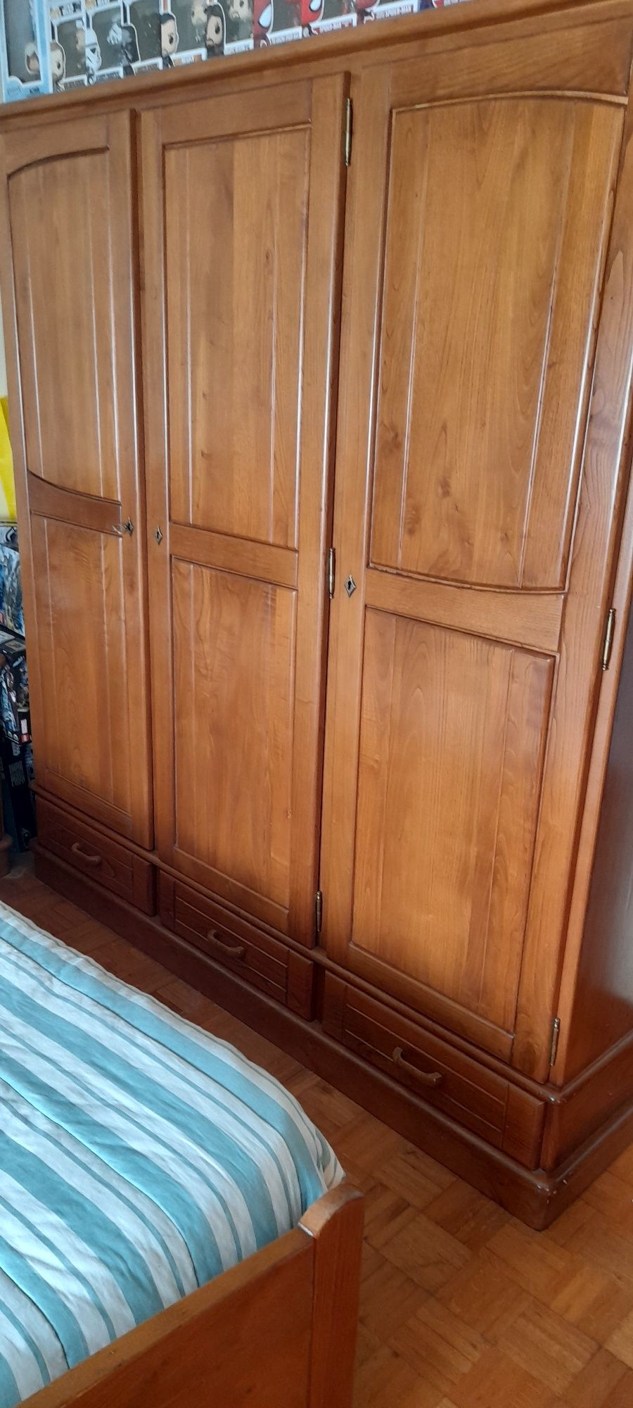 Quarto de Casal madeira maciça