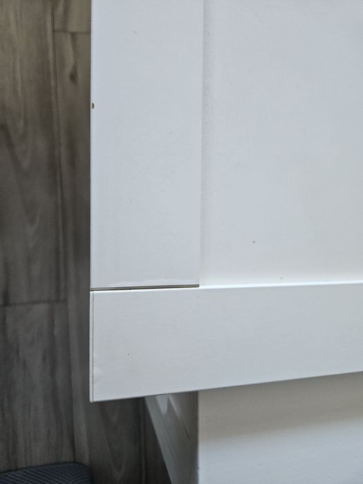 Cztery fronty do szafek IKEA Besta