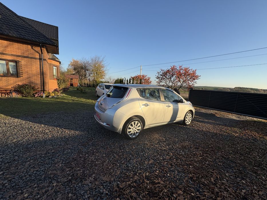 Nissan Leaf 2015
