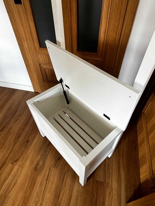 Szafka z wieszakiem biała - schowek - IKEA HEMNES