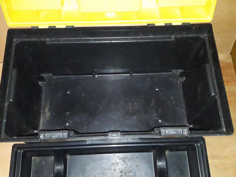 skrzynka narzędziowa Stuff Carbo Line 26'' o wym 595 x 337 x 316 mm