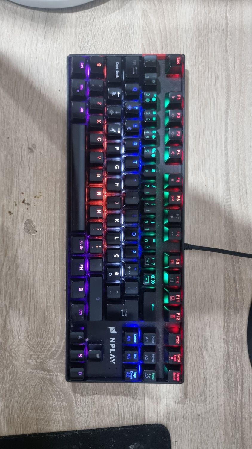 Teclado Nplay Conquer 1.0