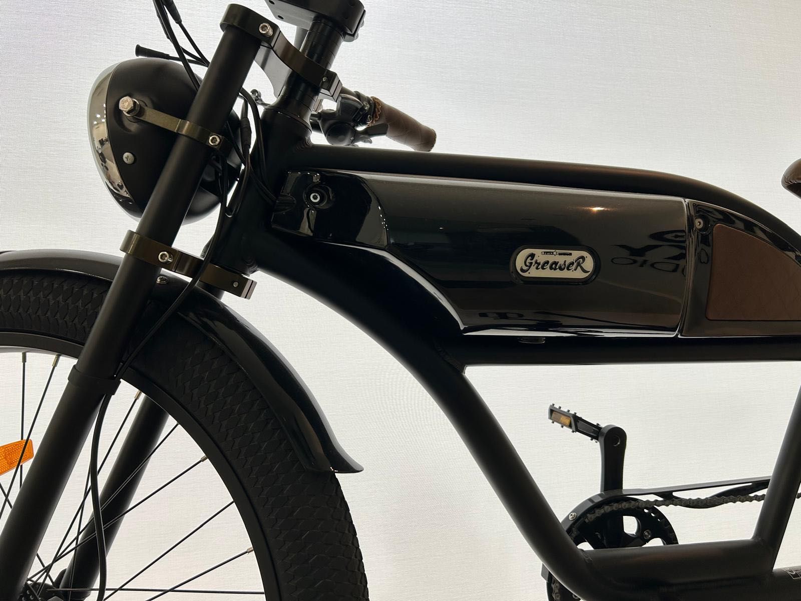 Bicicleta Elétrica Michael Blast Greaser Classic Black/Black - NOVA