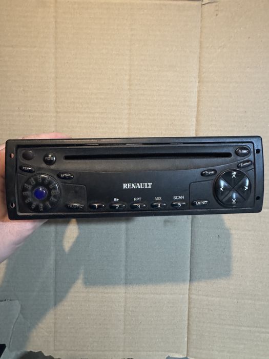 Магнитафон голф 4 рено