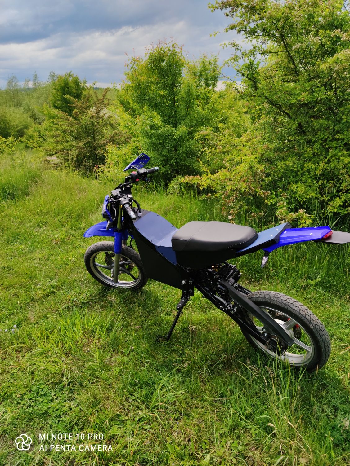 Електроскутер 60v1800w