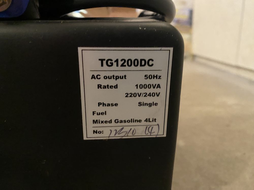 Бензиновый генератор Tiger TG1200DC