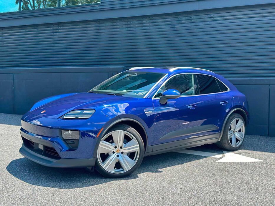 2024 Porsche Macan 4 Electric