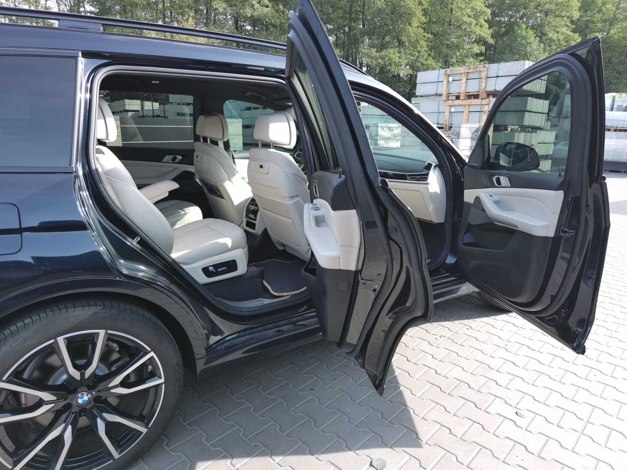 BMW X7 pierwszy właściciel w PL, auto z USA zamiana na nieruchomość