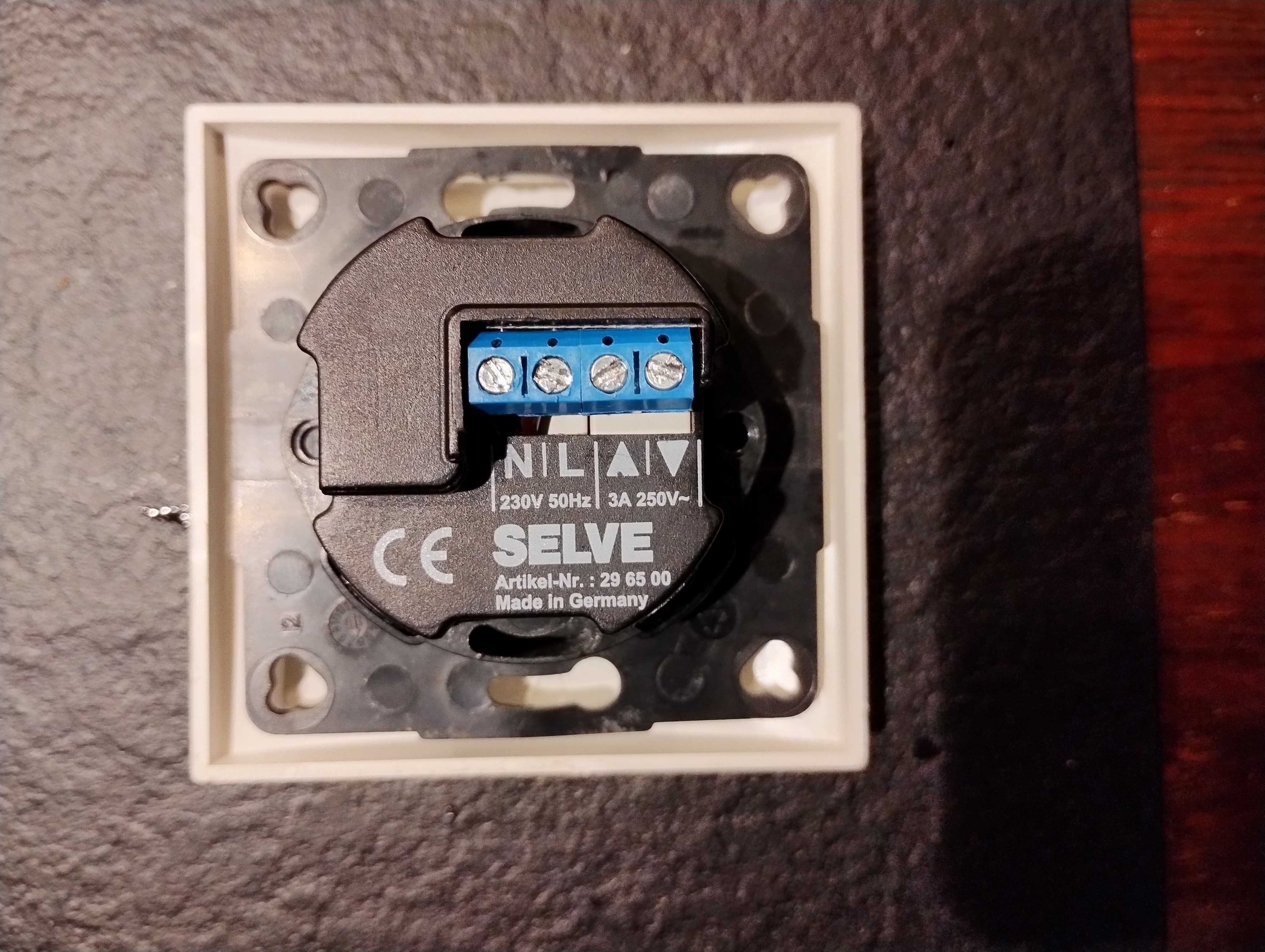 Astronomiczy sterowni rolet Smarttimer Plus