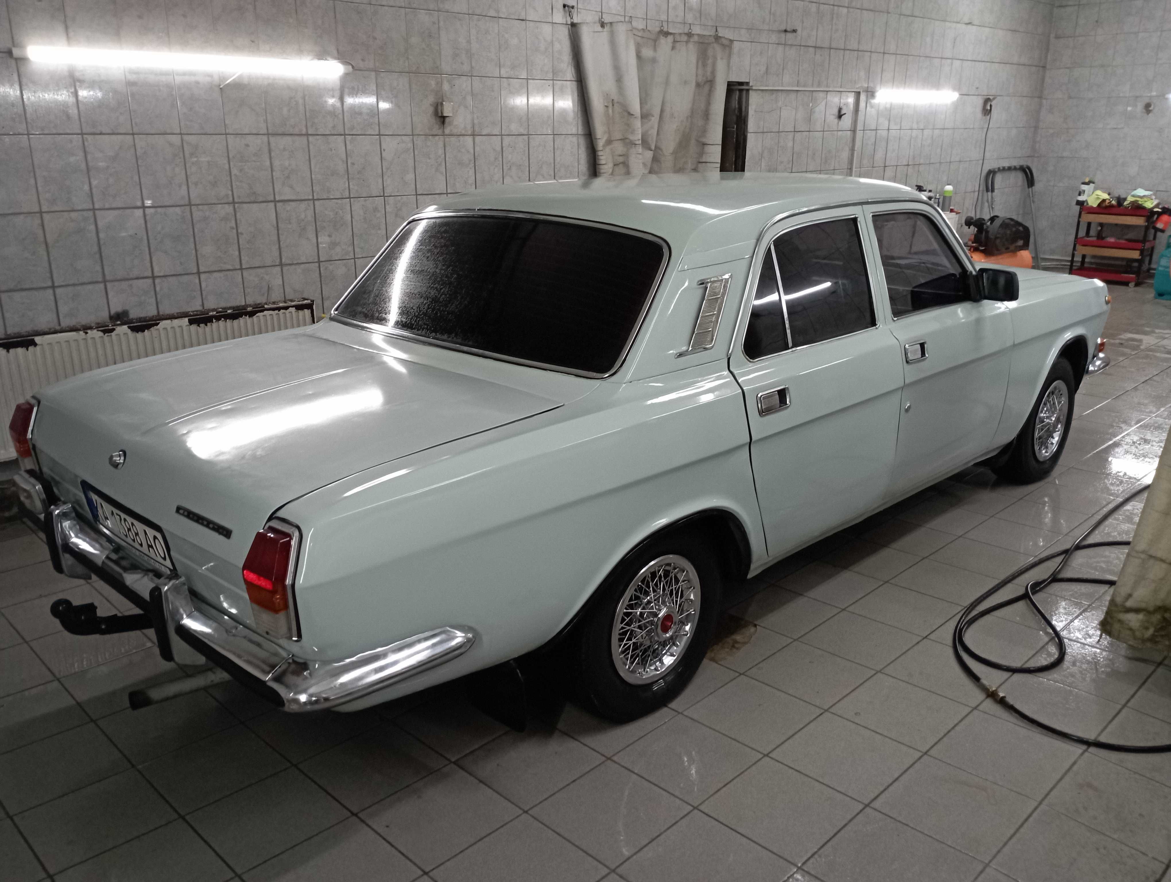 Продам Волгу2410