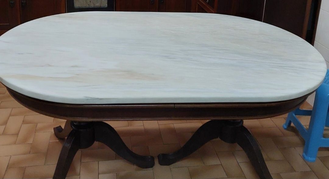 Mesa madeira e tampo em pedra marmore