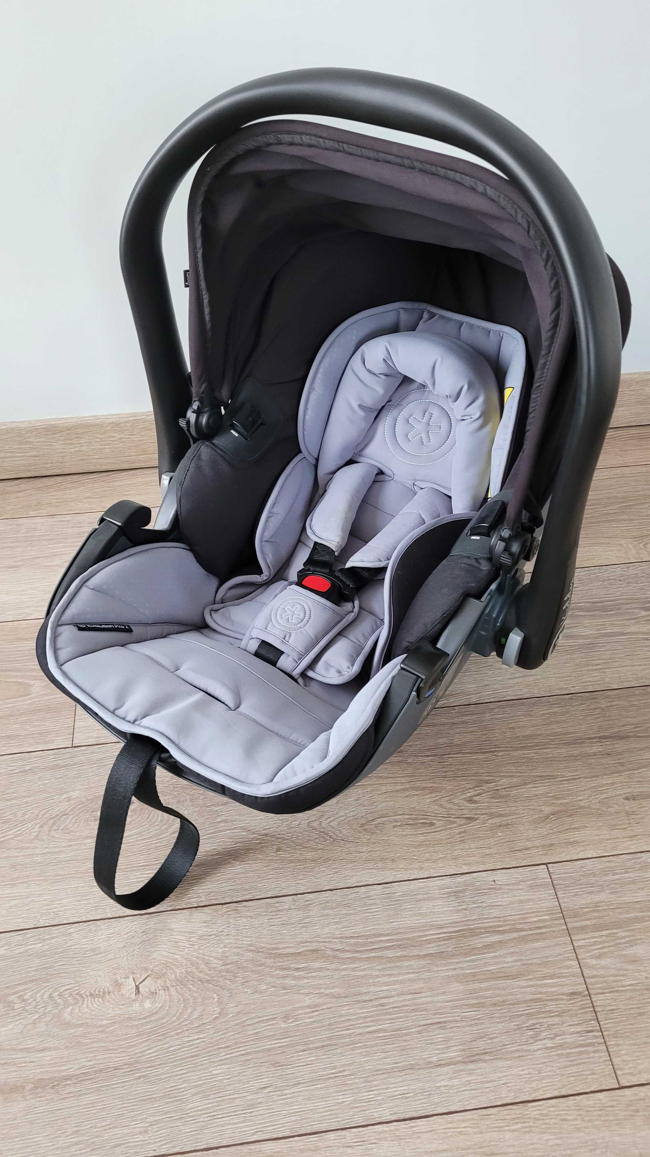 Wózek Junama Diamond + Nosidełko Kiddy EVOLUTION PRO 2 + ISOFIX