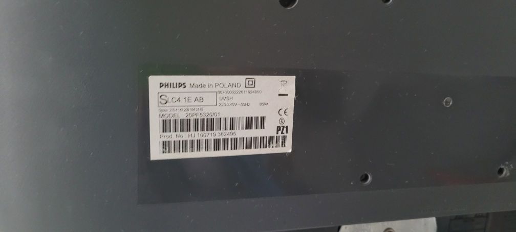 Telewizor Philips 20PF5320/01 i antena.