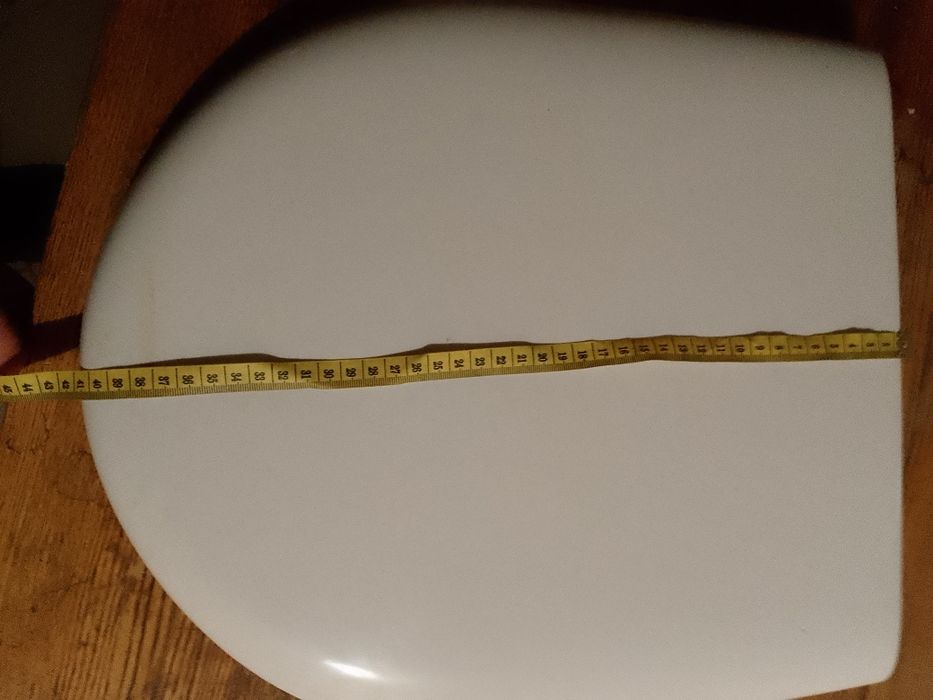 Кришка унітазу...