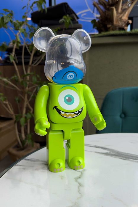 Медведь Medicom Bearbrick 400% Monsters Inc Бирбрик фигурка Бербрик