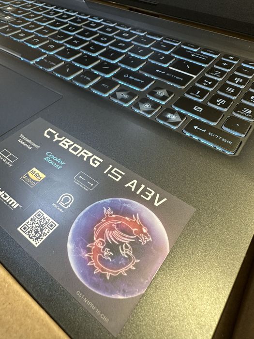 Nowy laptop gamingowy MSI Cyborg I7 13g. 1TB RTX4050 sklep Centrum Gsm