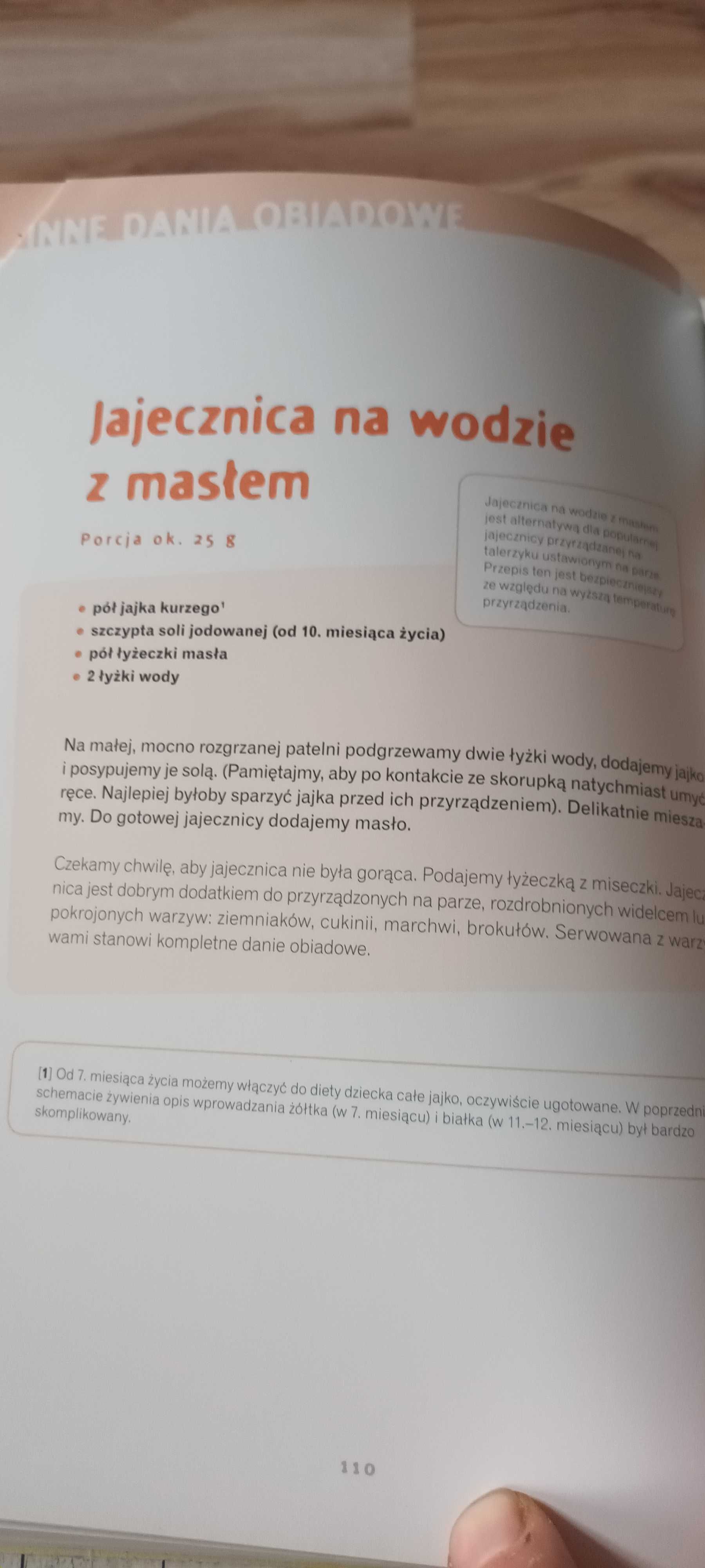 Książka ,, U malucha na talerzu ,,