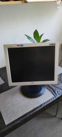 Monitor LCD 17 cali LG