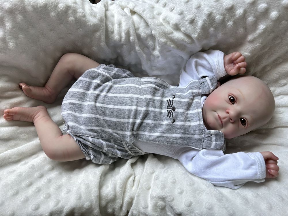 Bebé reborn por encomenda