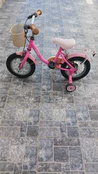 Bicicleta de menina