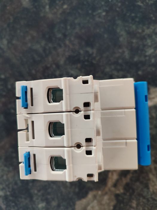 Автомат трёхфазный переделка