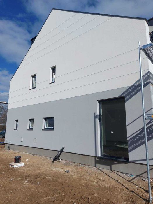 Elewacje Docieplenia Panele DACHY Parapety Obróbki Blacharskie Fak VAT