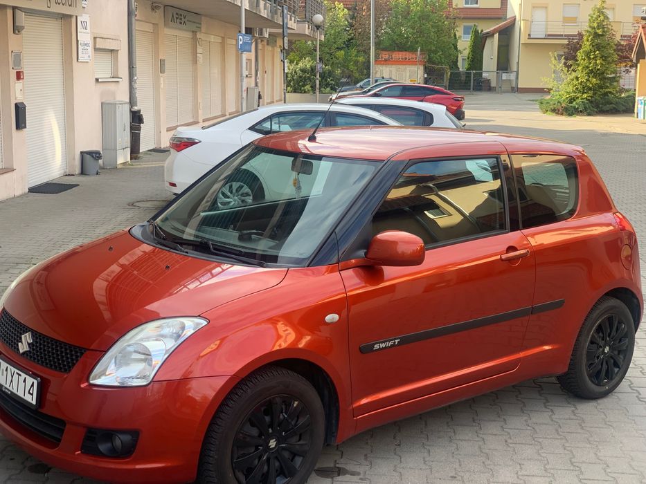 Sprzedam niezawodny suzuki Swift z polskiego salonu