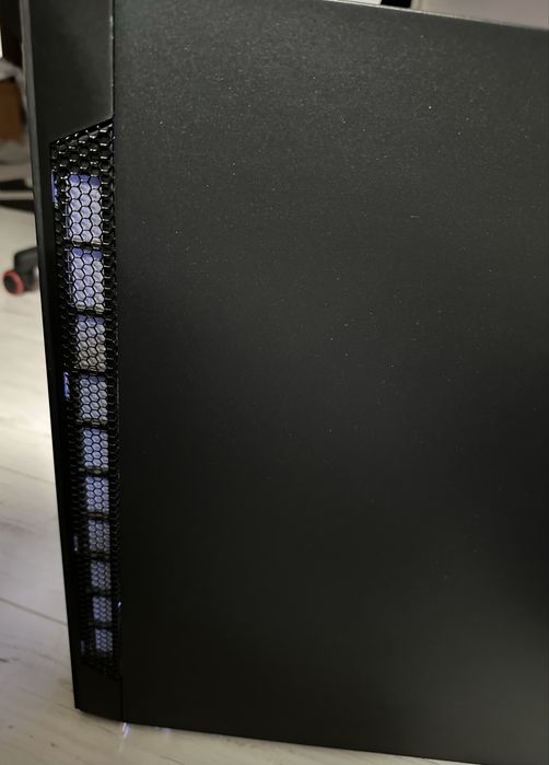 Komputer głównie gamingowy, m.in. i5-9600K, Gigabyte Radeon RX 590