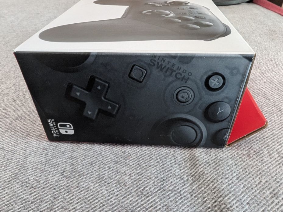 Nintendo Switch Pro Controller