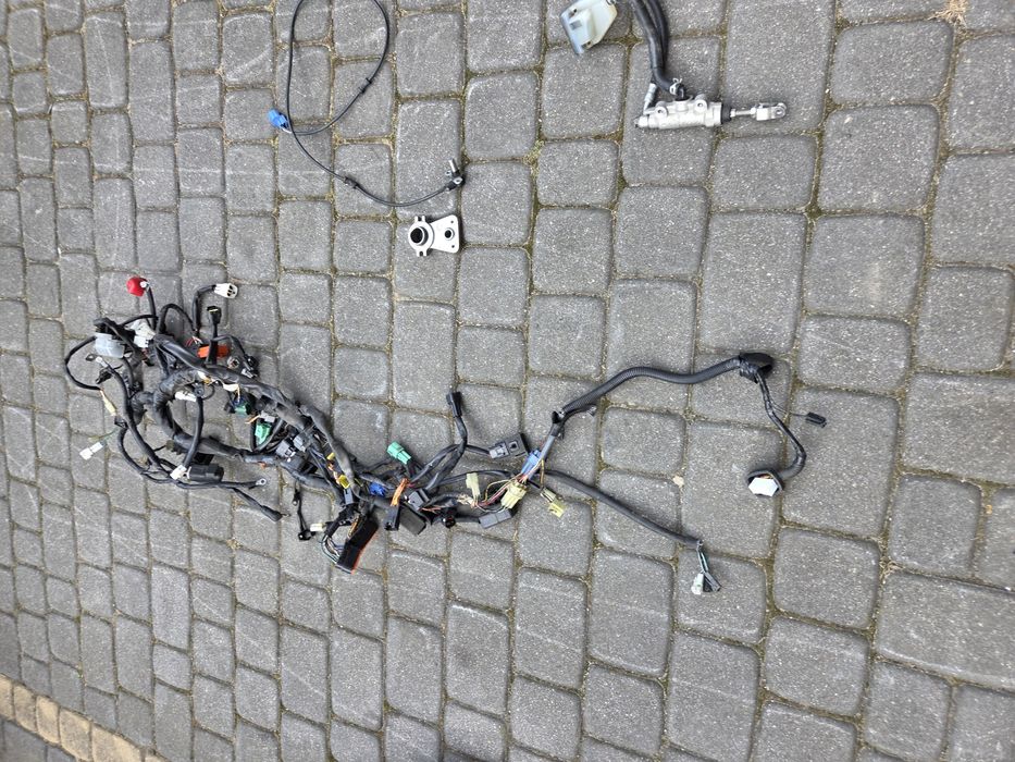 Wiązka Suzuki GSR 600