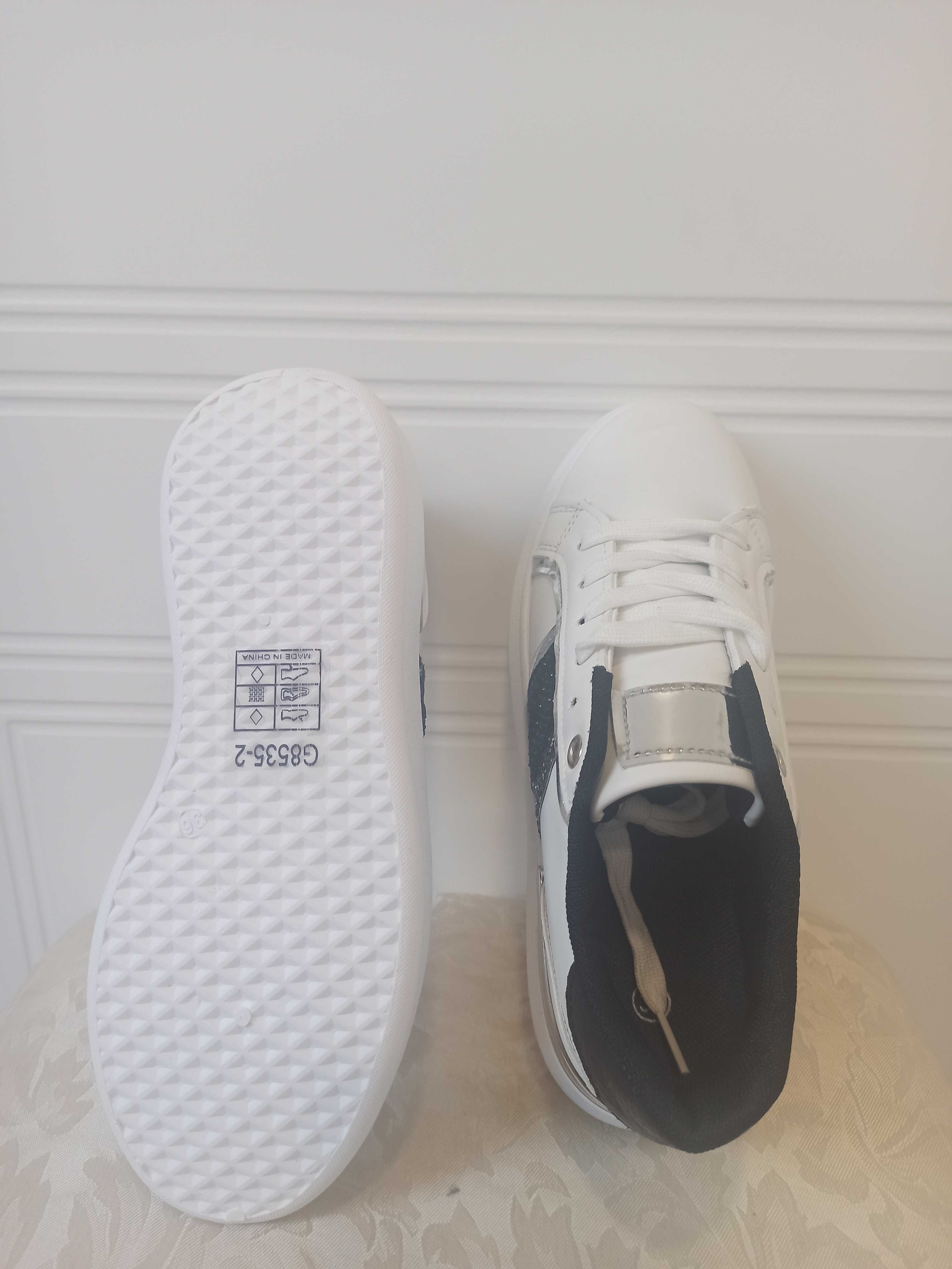 Biało-czarne Sneakersy 40