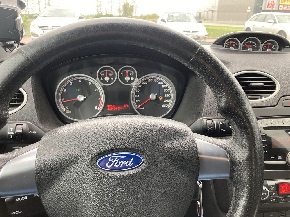 Ford Focus ST 2.5T 225KM Sportowy wydech