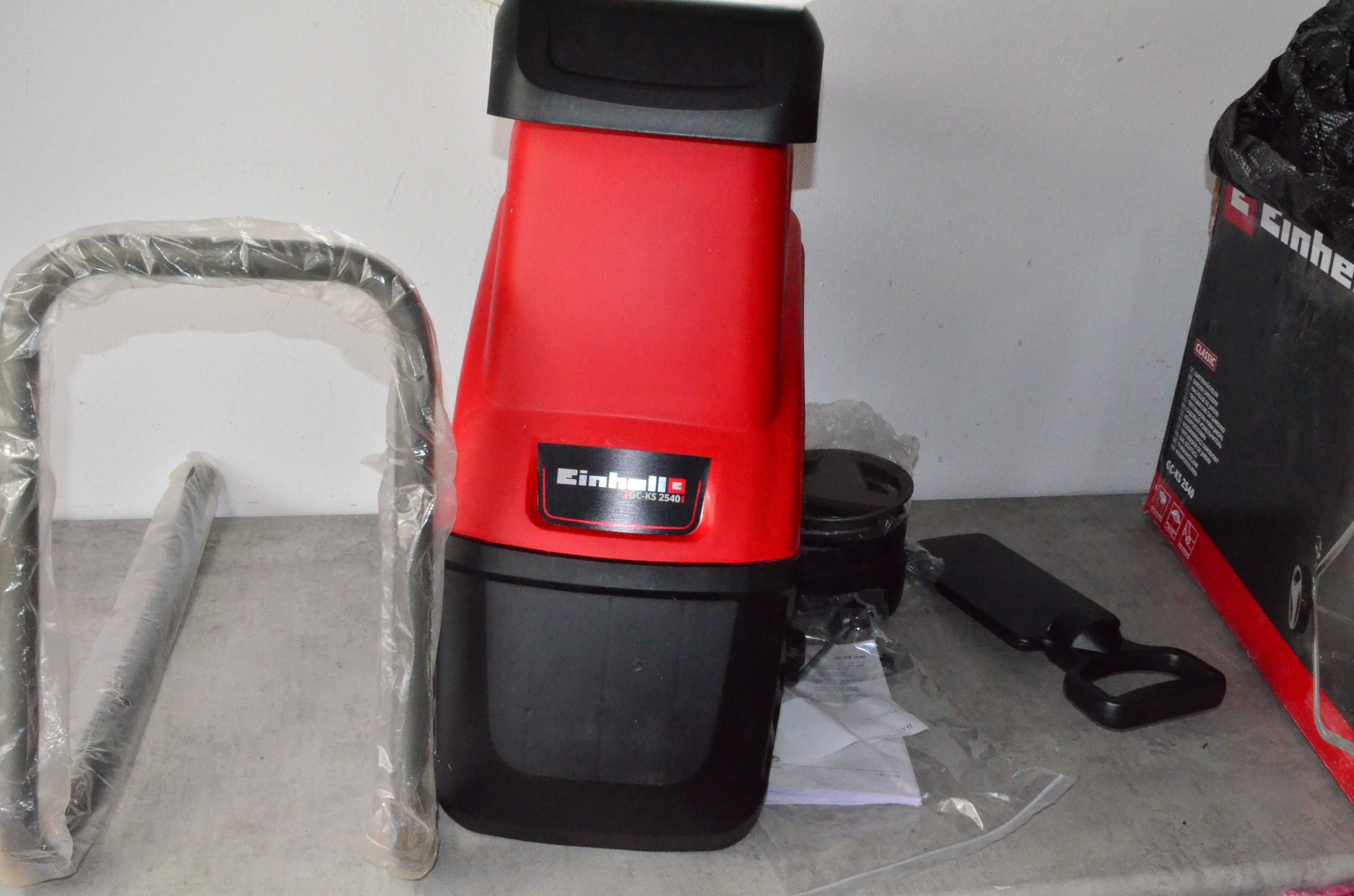 Rozdrabniacz do gałęzi EINHELL GC-KS 2540 moc 2500W