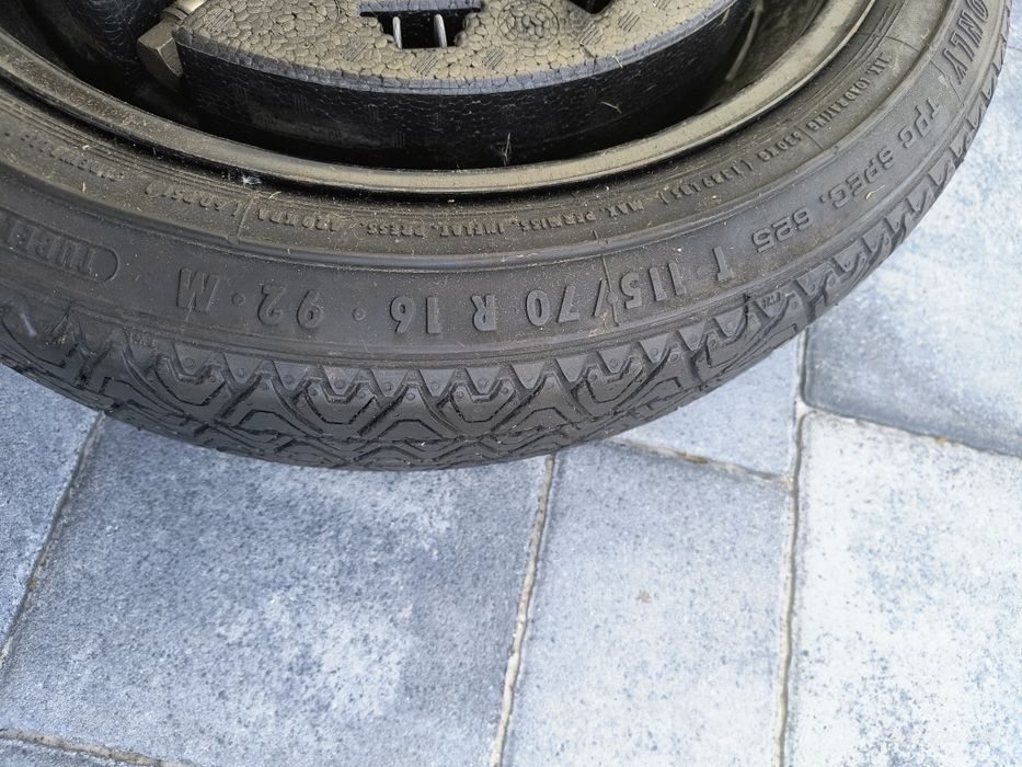 opel astra IV J koło dojazdowe - lewarek zestaw