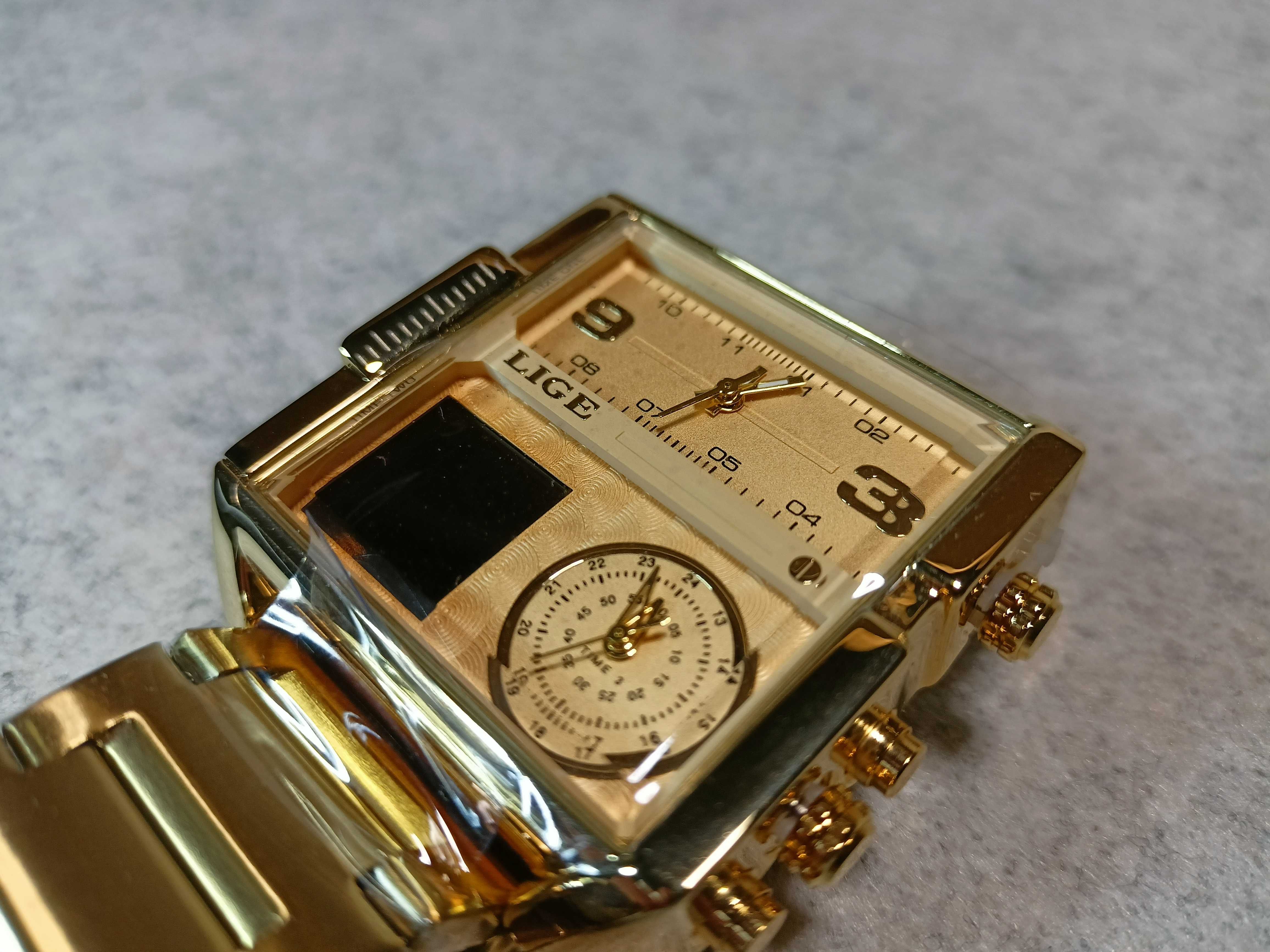 Złoty zegarek męski kwadrat. 2 tarcze analogowe + zegar cyfrowy.