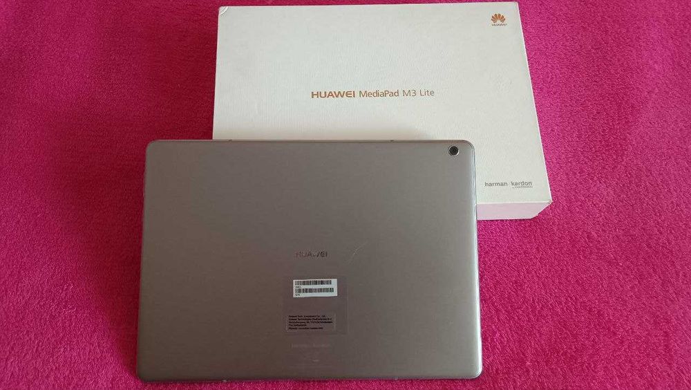 Apple iPad mini 2 Wi-Fi 32GB + чохол Stenk + Huawei MediaPad M3 lite