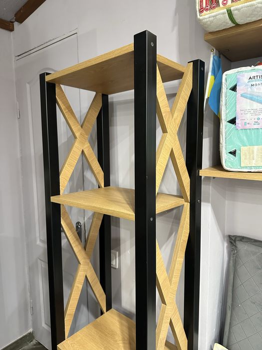 Стелаж в стилі лофт