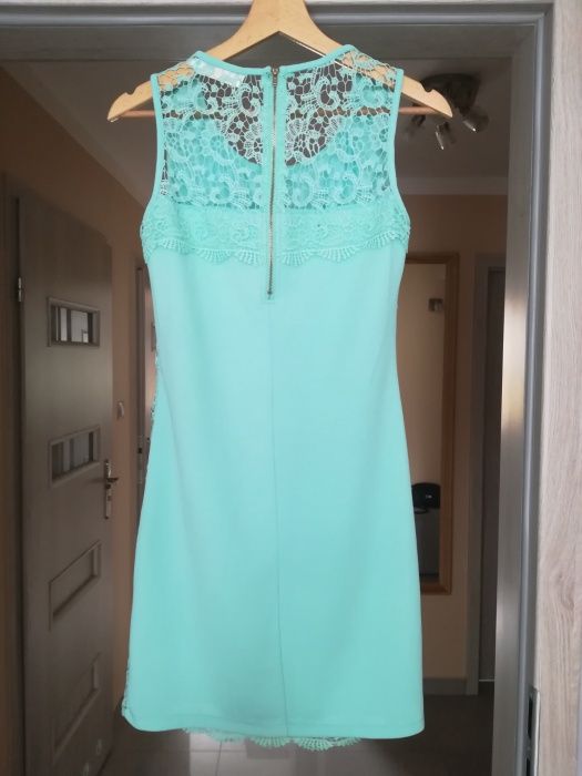 Sukienka miętowa koronka