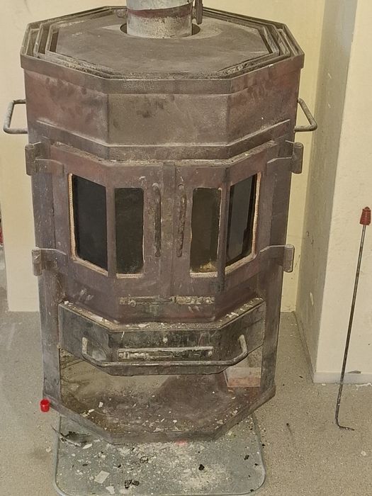 Kominek Koza na Budowę