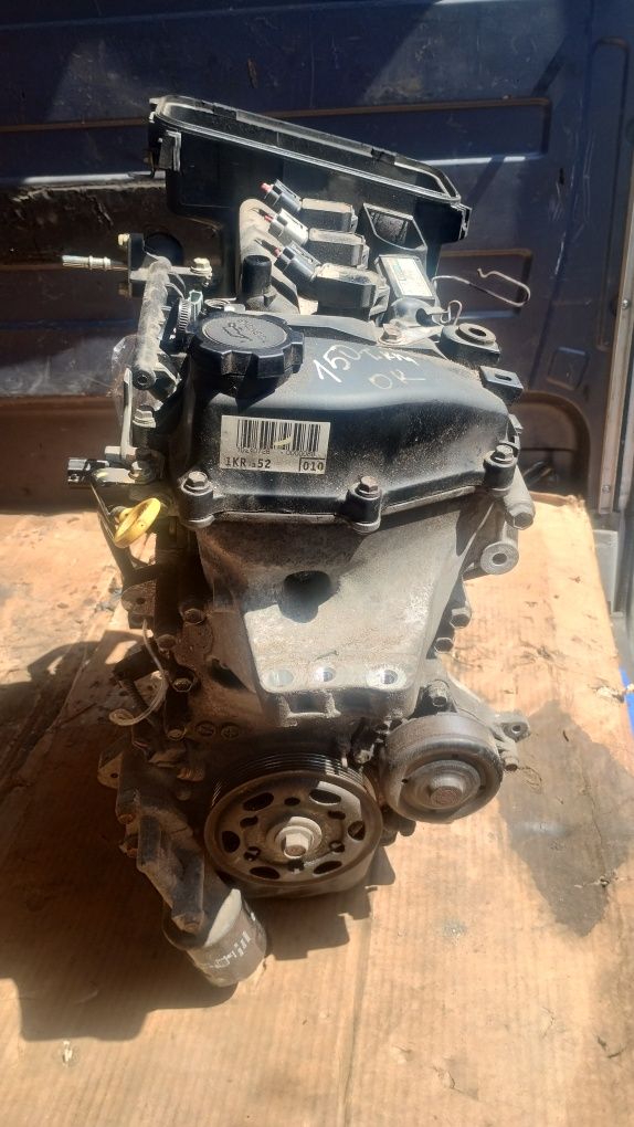 Двигун 1kr Toyota Aygo Citroen c1 Peugeot 107