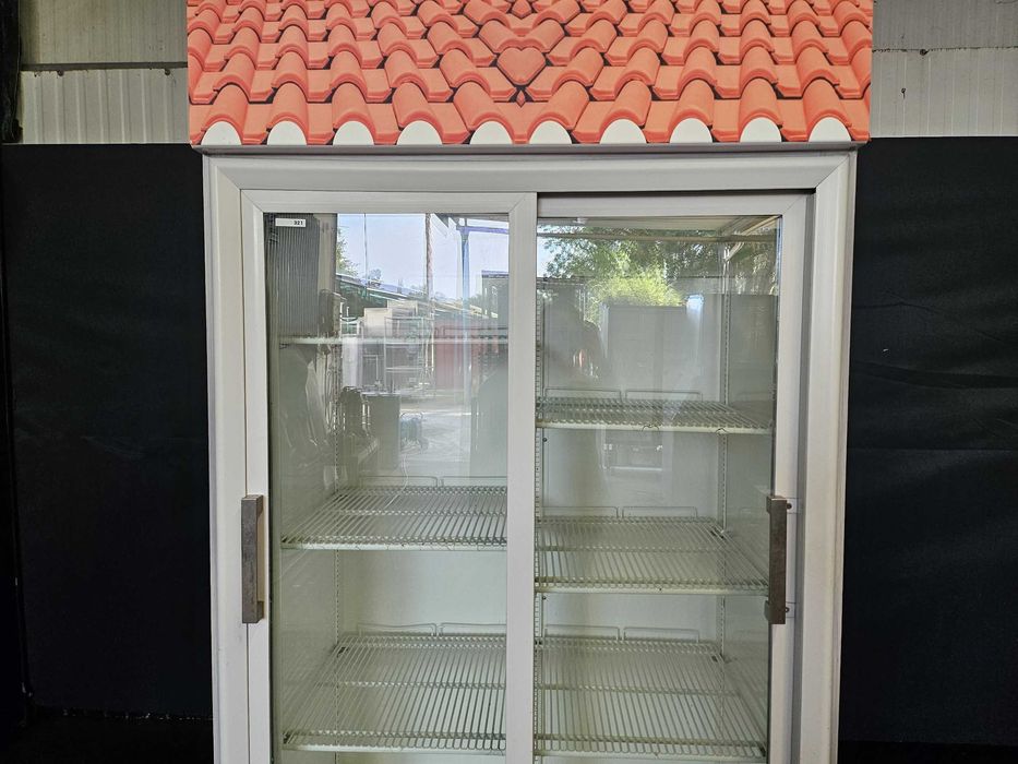 Mural refrigerado para frutas e sobremesas