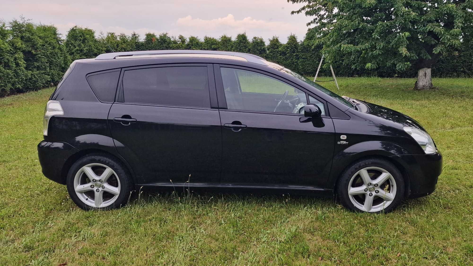 Toyota Corolla VERSO 2 osobowy, 2,2 D-CAT dostawczy - Kangoo, Berlingo