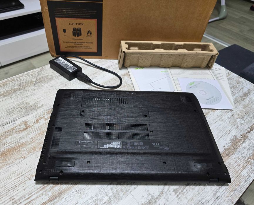 Игровой Acer 15.6" FullHD/4 ядра /Radeon R8 M445DX/8GB/128GB SSD+512GB