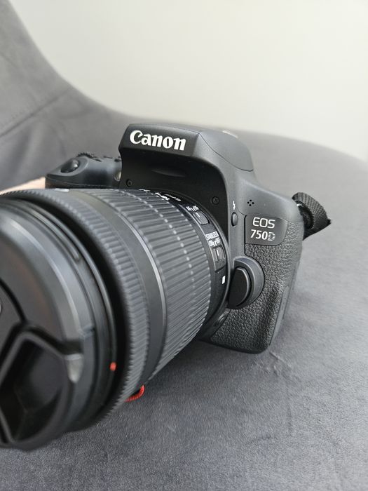 Фотоаппарат Canon EOS 750D