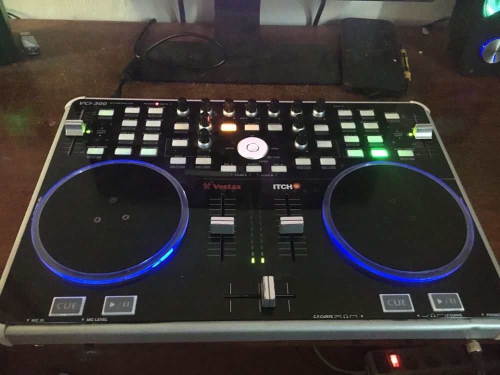 Dj Vestax VCI-300