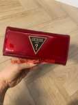 Nowy portfel Guess.
