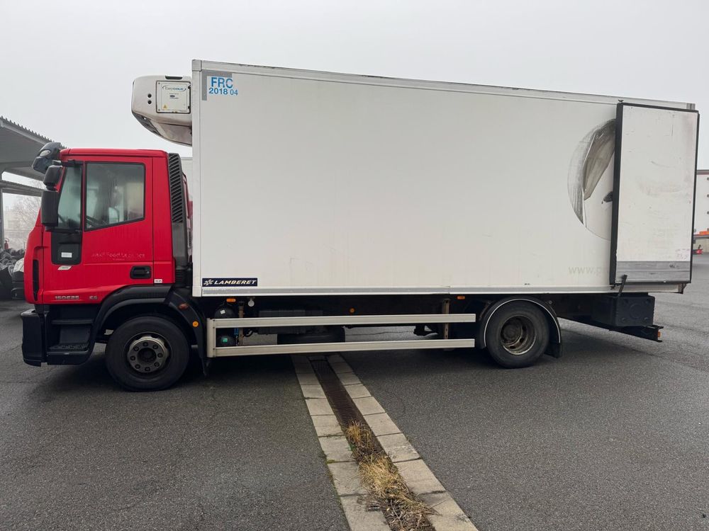 Chlodnia Mroznia Hakowka Carrier Supra 550 Spalinowy Zabudowa Lamberet