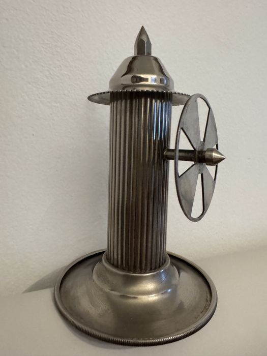 Paliteiro antigo Sec XX em casquinha