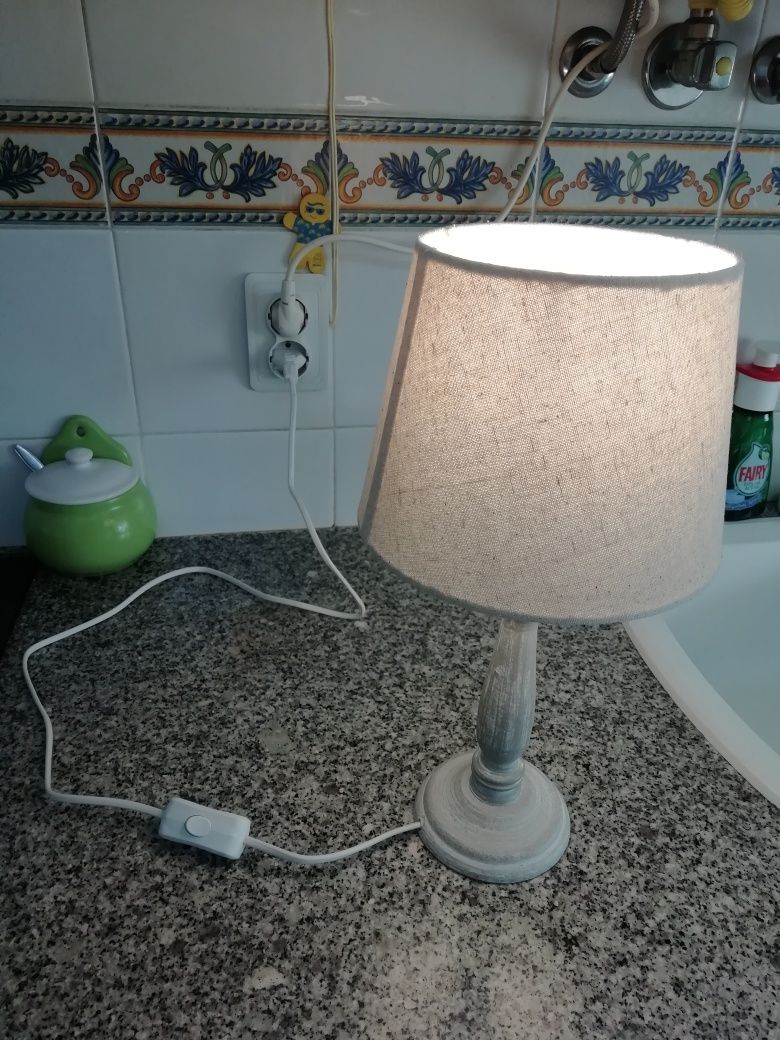 CANDEEIROS NOVOS,INOX,ACRÍLICO E MADEIRA.Casa,Sala,quarto,Garagem,Hall