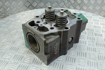 Głowica do silnika Volvo TD122. (Cylinder head Volvo TD122)